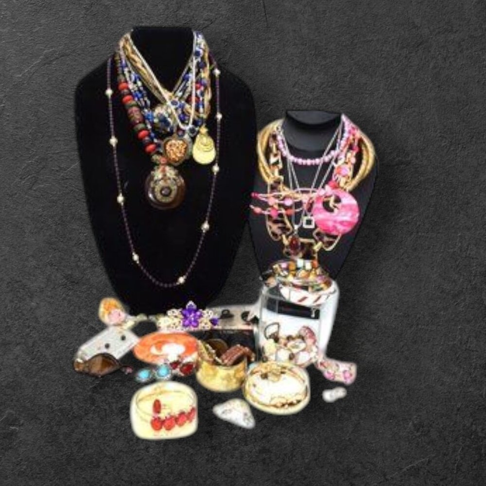 2 Lbs Vintage to New Costume Jewelry 95% Wearable 5% Craft